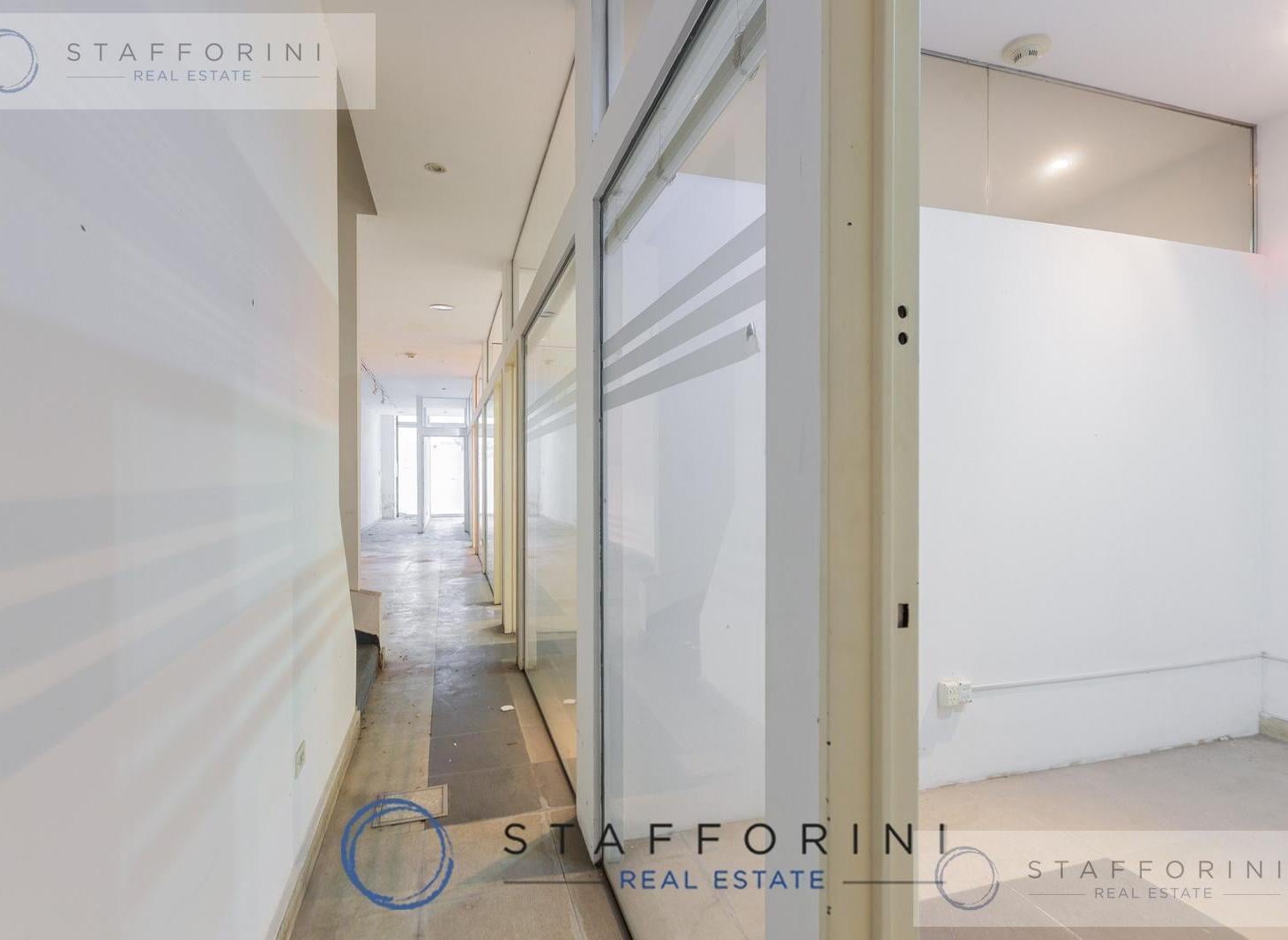 Foto de Local comercial con espacio de deposito / oficinas - Venta en Chacarita, imagen 3