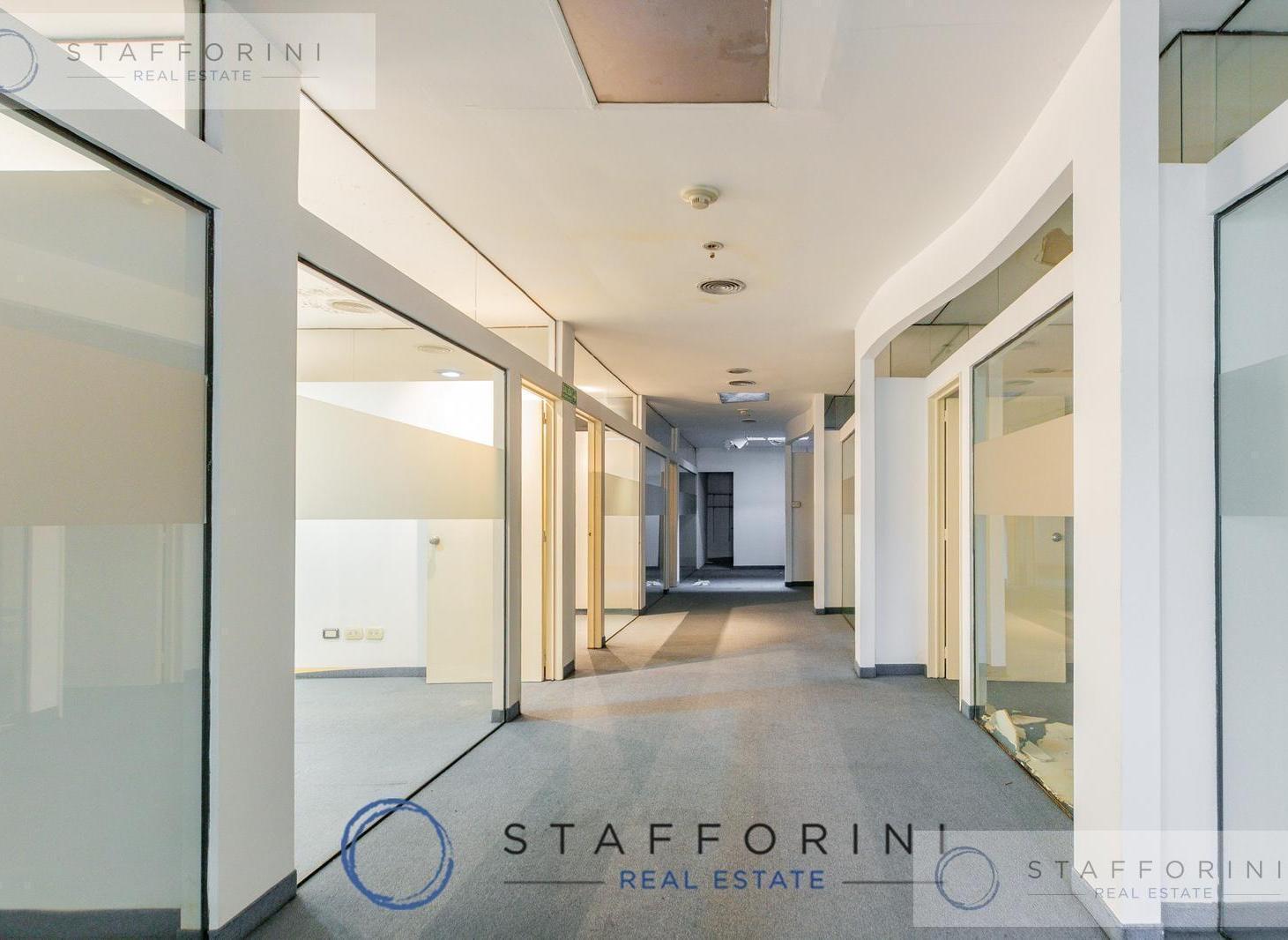 Foto de Local comercial con espacio de deposito / oficinas - Venta en Chacarita, imagen 1