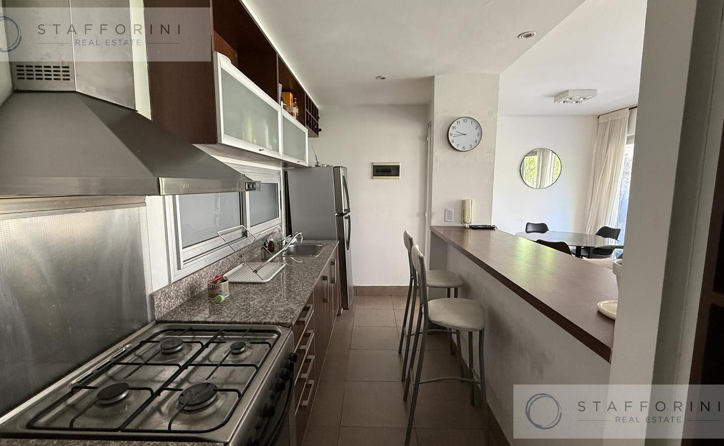 Foto de Alquiler Departamento 2 Ambientes con Balcon Aterrazado Cochera y, imagen 5