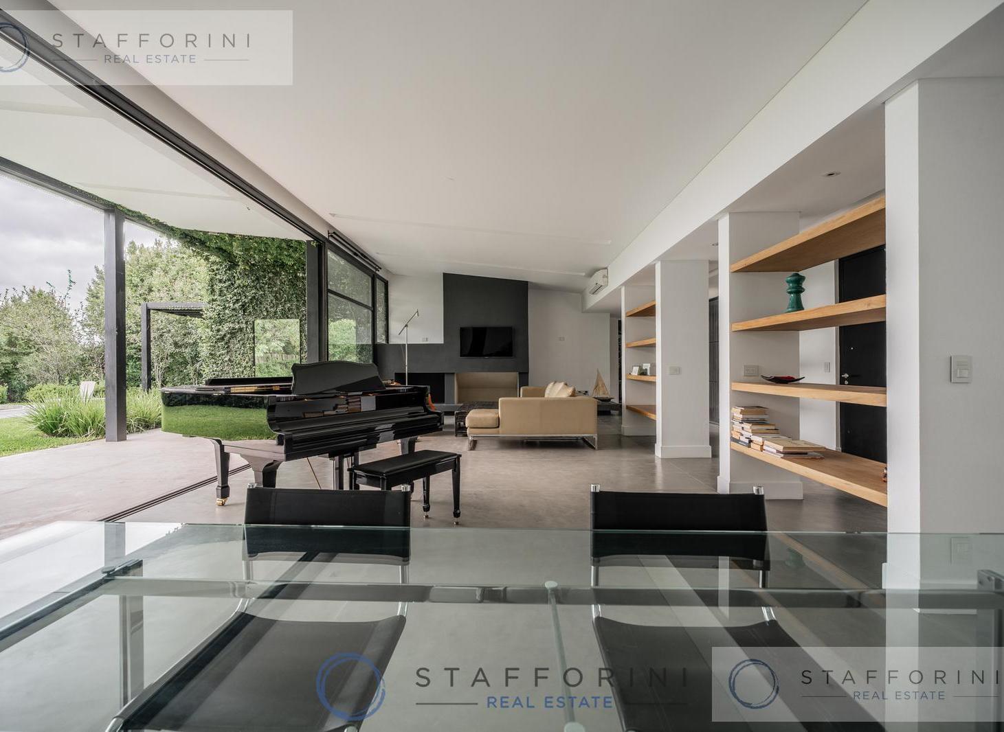 Foto de INCREIBLE CASA EN BARRIO LAS LIEBRES, PILAR., imagen 3