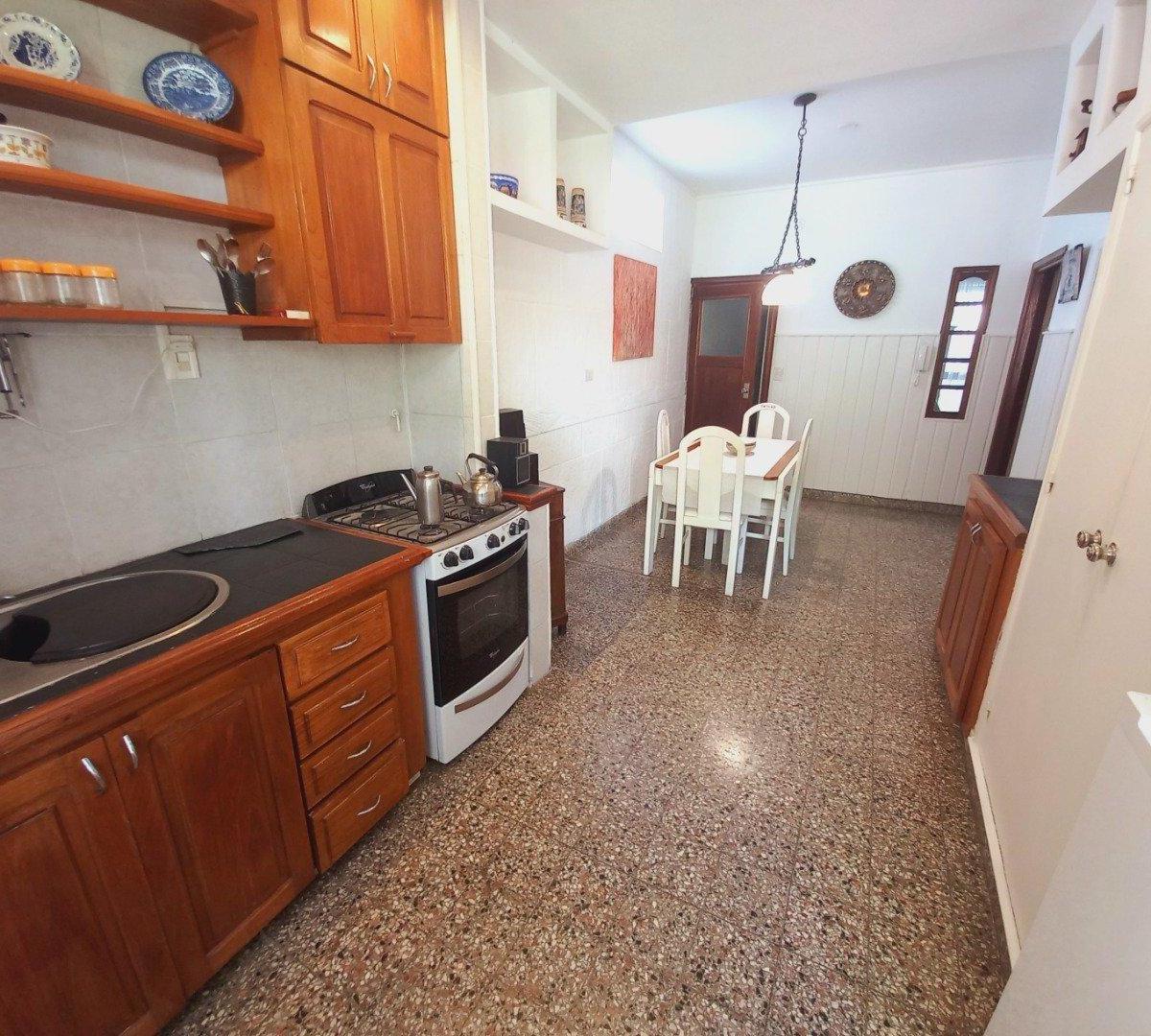 Chalet de 4 Ambientes 5