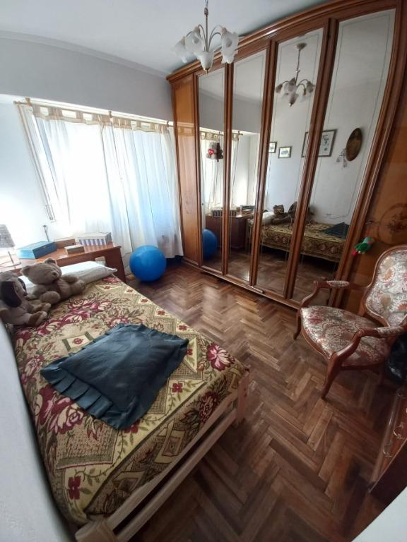 Venta Departamento de 3 Ambientes - Calle Cerrito y Solís 5