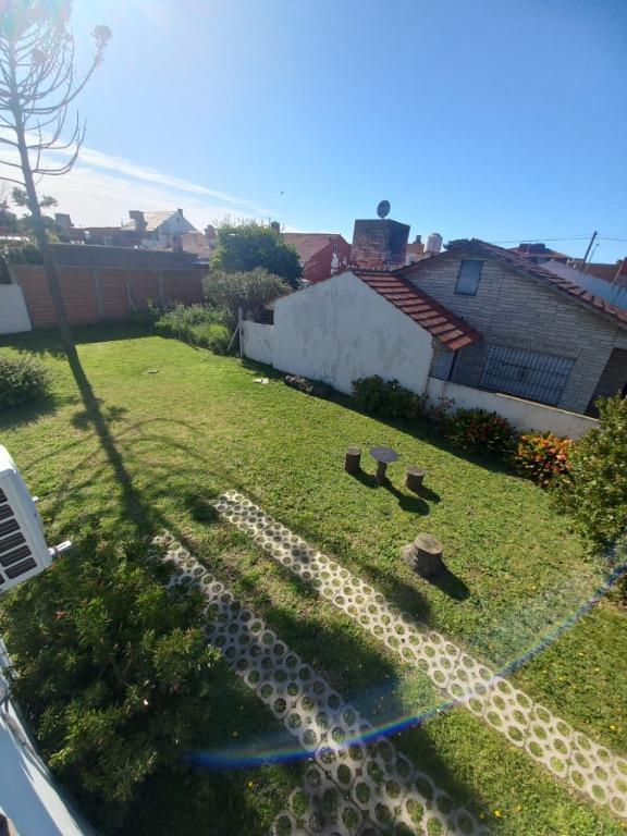 Foto de Chalet a nuevo a 10 Cuadras del Mar con Lote Adicional, imagen 3