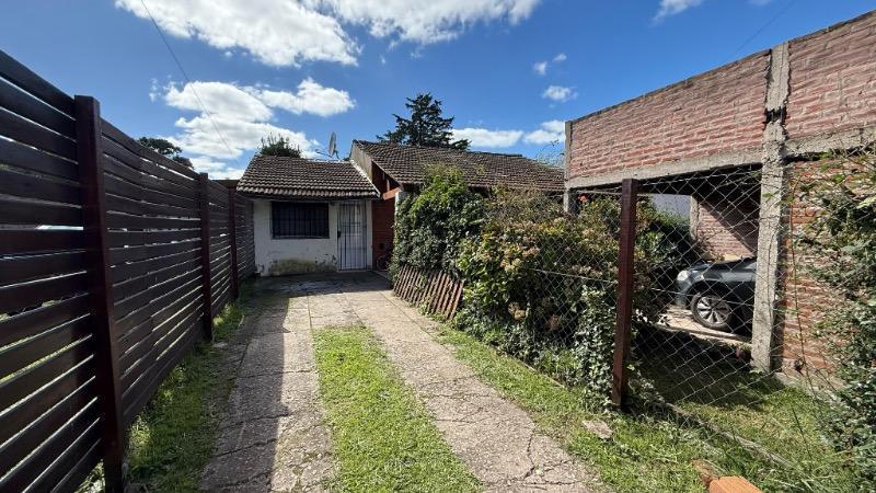 Casa con Dos PH – Apta Crédito – Barrio Los Acantilados 3