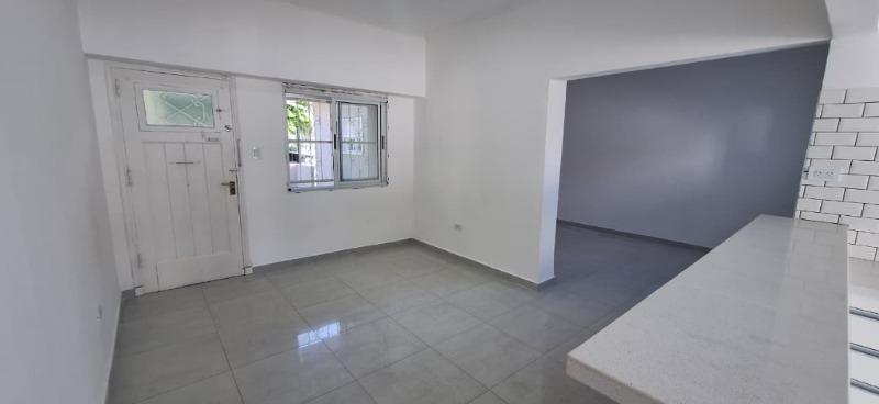 Casa 3 Ambientes Reciclada – Barrio Parque Luro