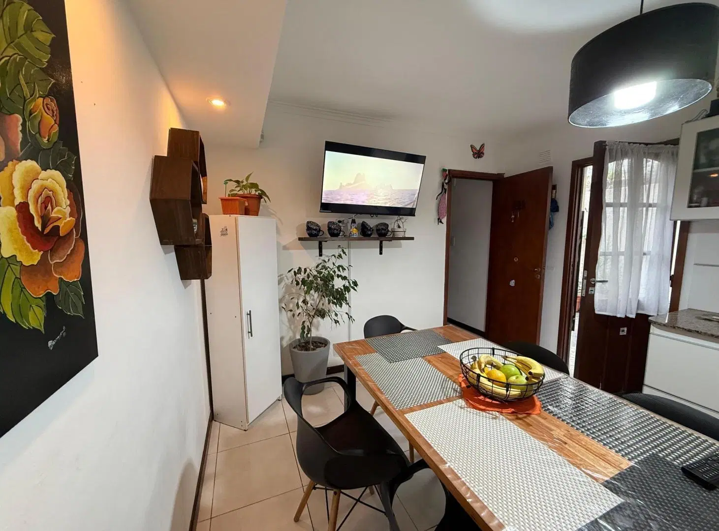 Excelente duplex de 4 ambientes en Villa Primera 5