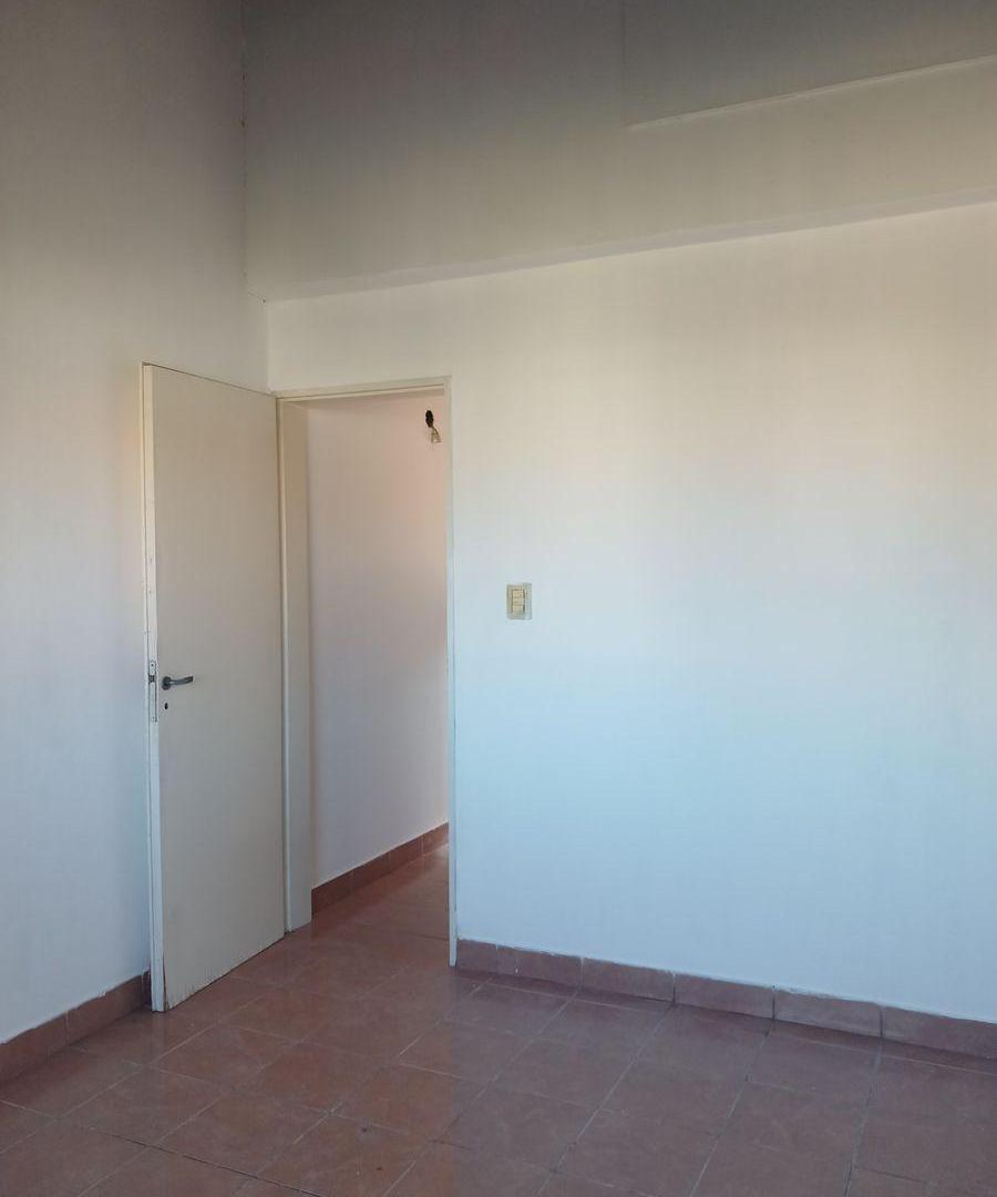 Foto de DUPLEX 3 AMB AL FRENTA CON COCHERA, imagen 3