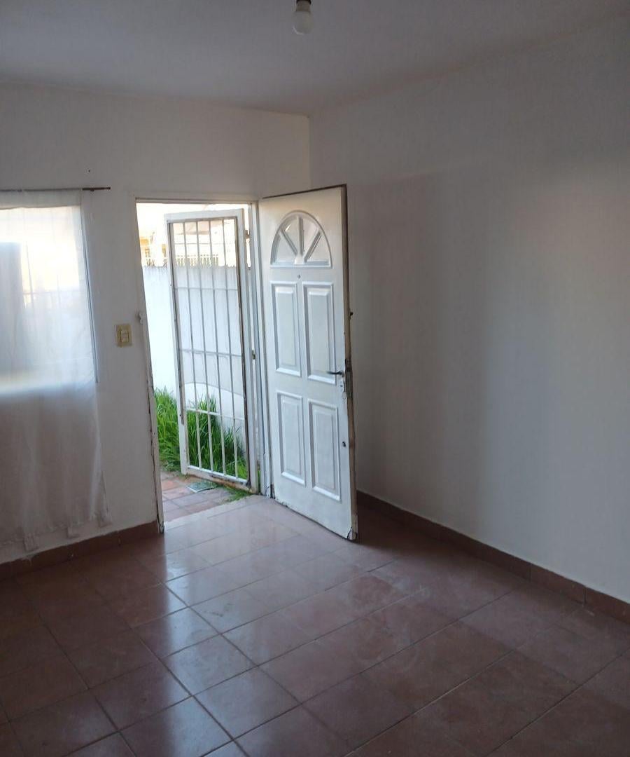 Foto de DUPLEX 3 AMB AL FRENTA CON COCHERA, imagen 2