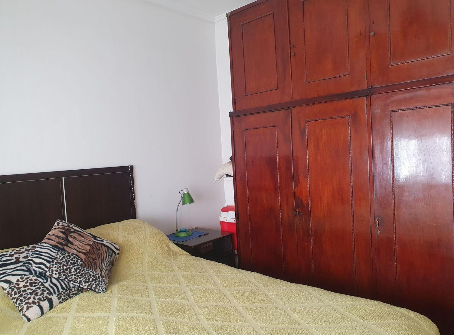 Foto de Casa al fte. 3 amb c/coch + depto 4 amb, imagen 1