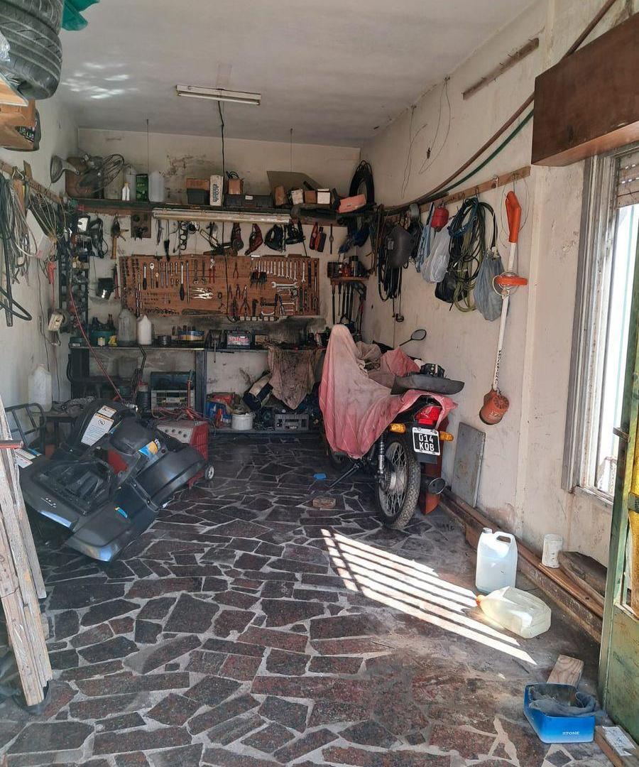 Foto de CASA LOTE PPIO. 4 AMB CON GARAJE Y PATIO, imagen 5