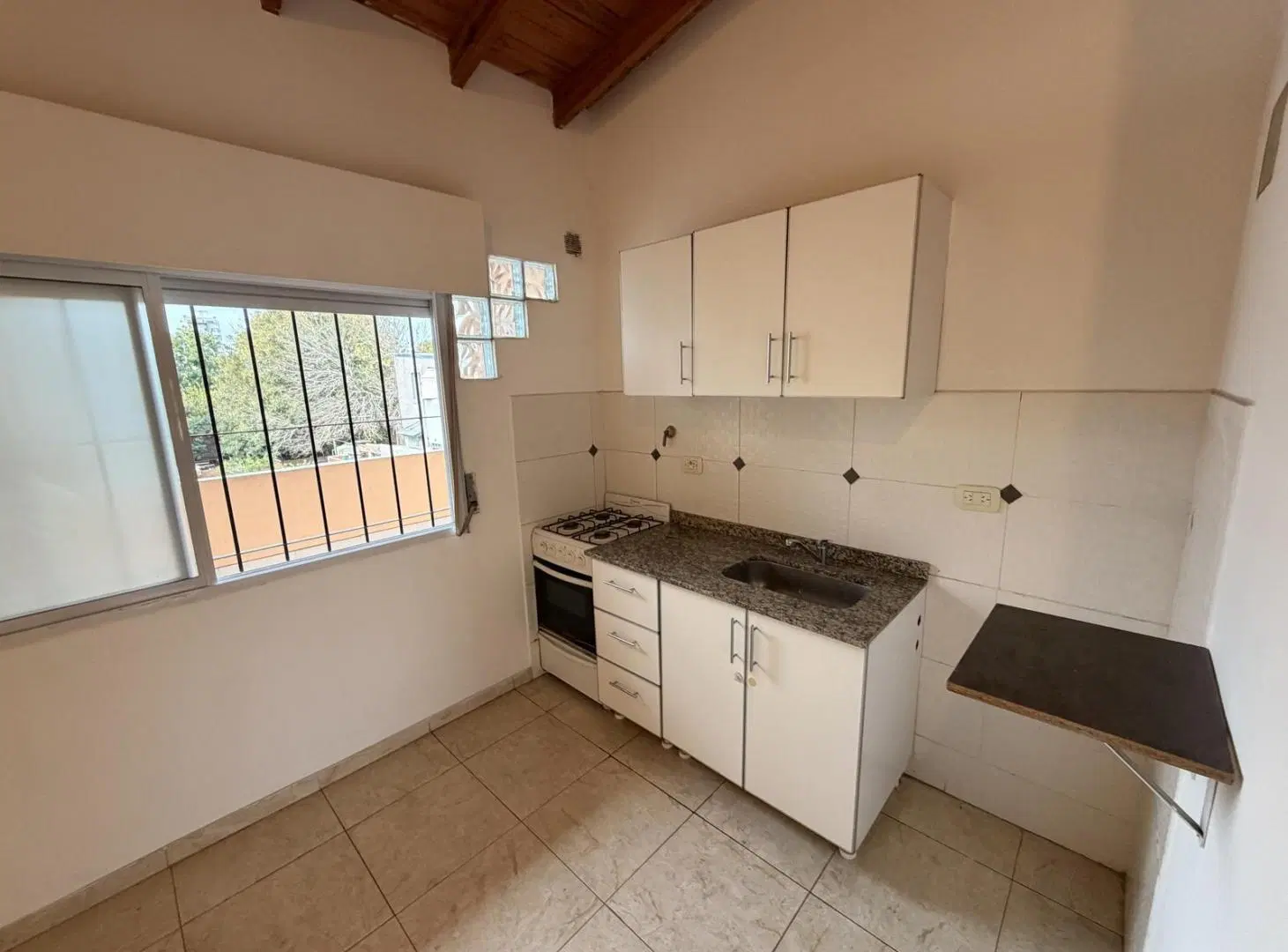 Departamento en Caseros 2