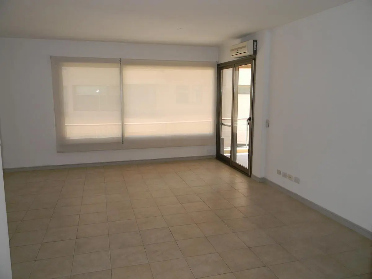 Oficina en venta y Alquiler en Complejo Bahia Grande - Nordelta 5