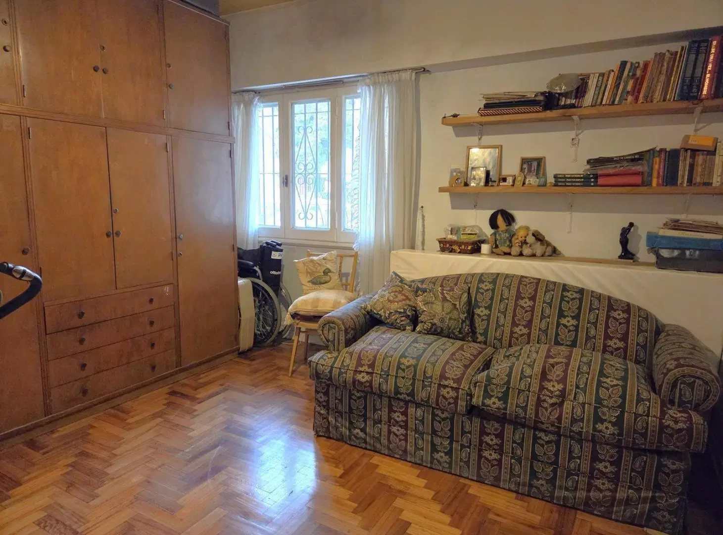 Buena Casa en Venta en Martinez 5