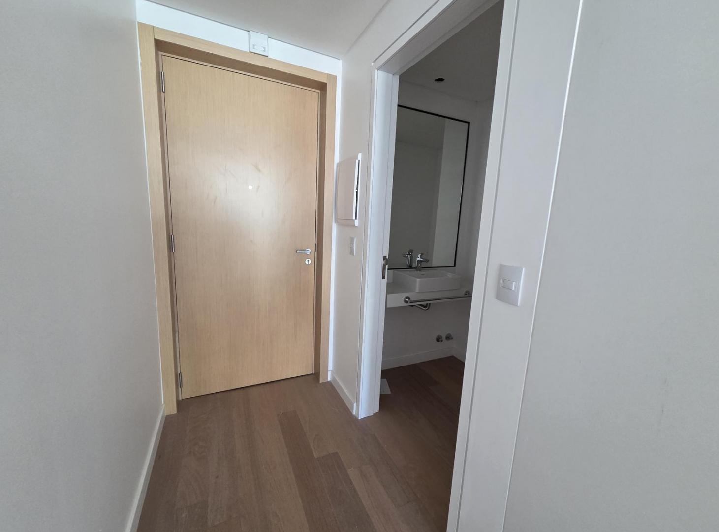 Foto de Excelente 2 Ambientes en Venta en Infinity Towers Vicente Lopez, imagen 5