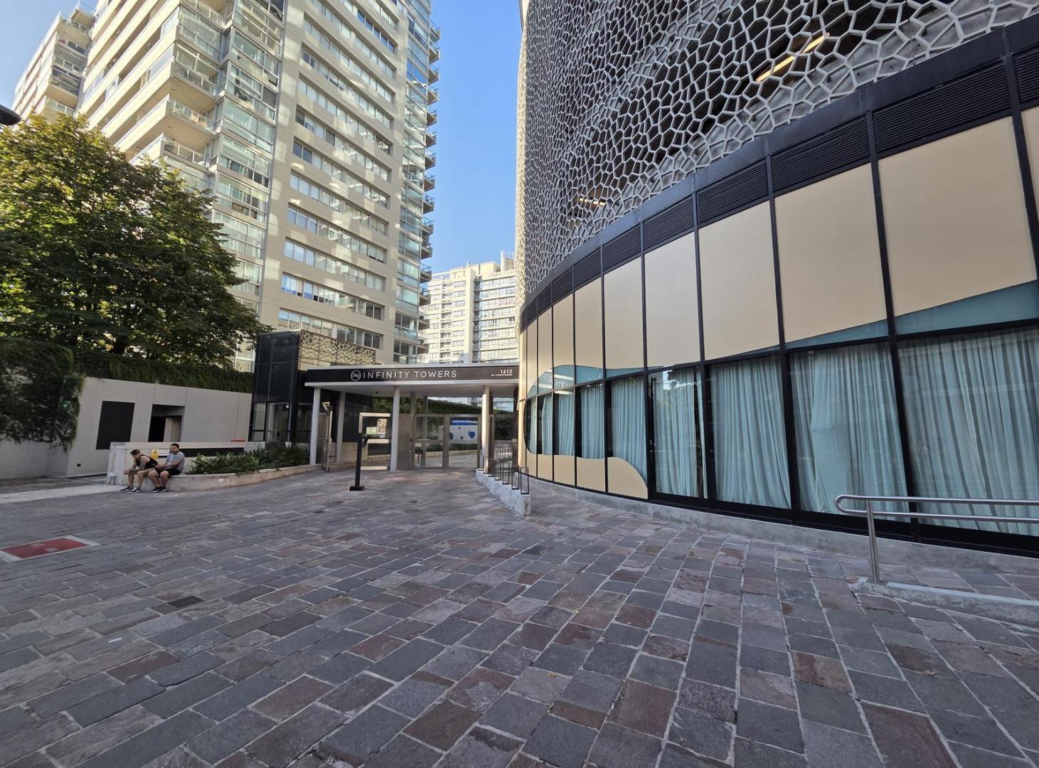 Foto de Excelente 2 Ambientes en Venta en Infinity Towers Vicente Lopez, imagen 1