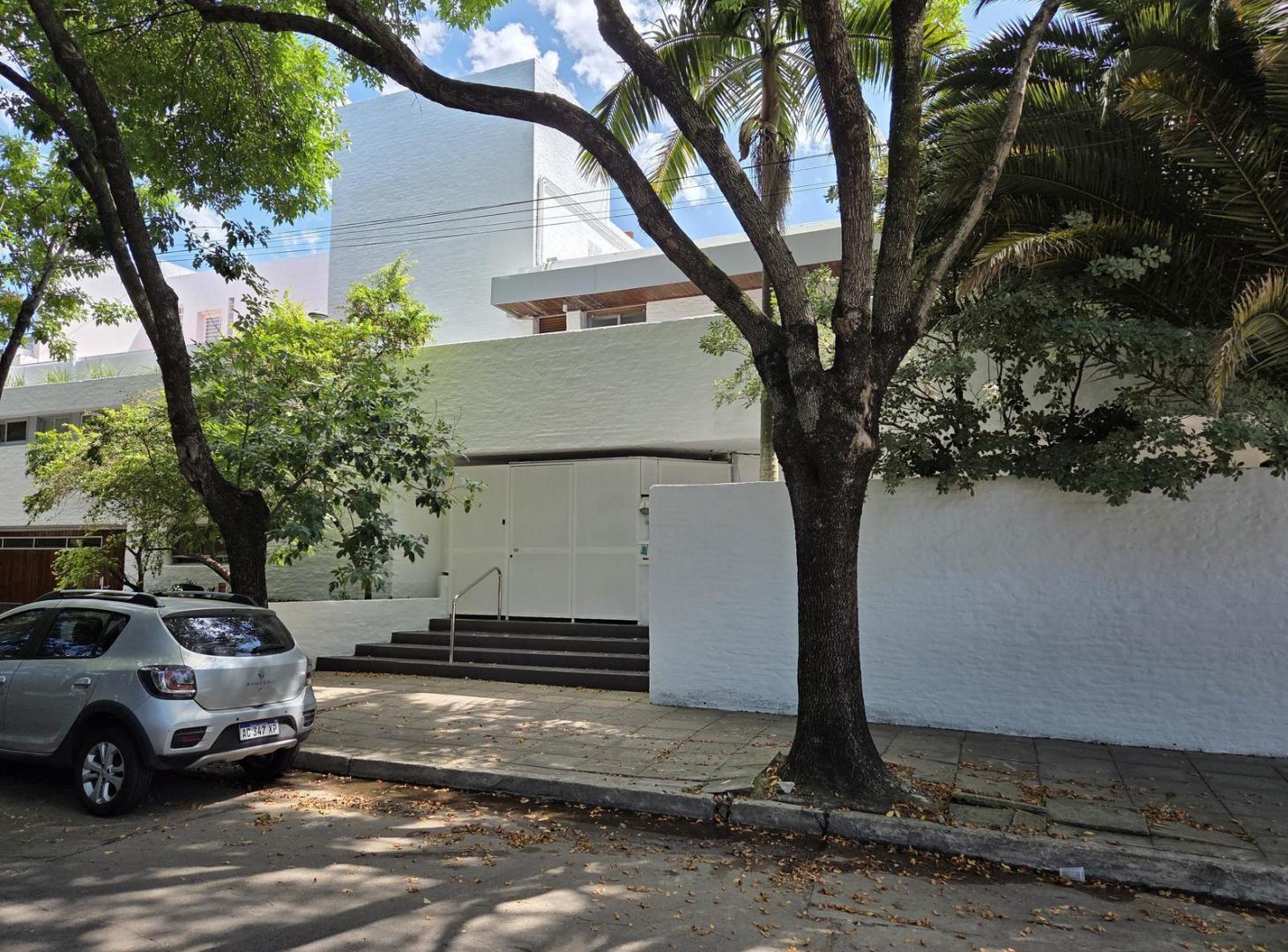 Foto de Excelente Casa Moderna en Exclusivo Sector de Vicente Lopez, imagen 1