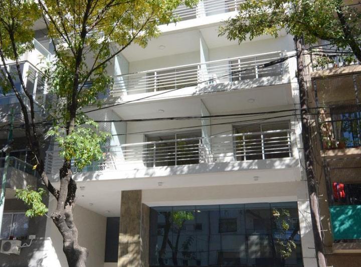 Piso de oficinas de 165m2. Edificio moderno 1