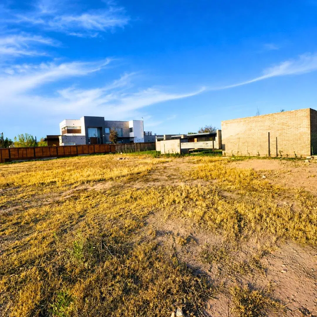 LOTE EN VENTA - COUNTRY MENDOZA RUGBY CLUB 5