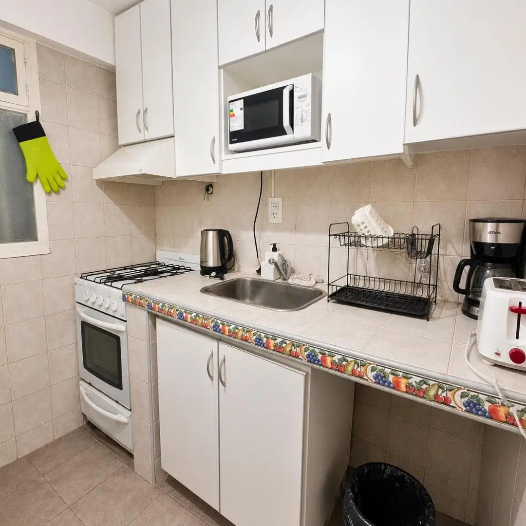 Departamento amoblado en alquiler – Quinta Sección, Ciudad de Mendoza 3