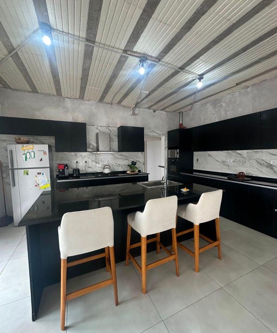 Foto de Casa en Venta en Vistalba, Luján de Cuyo, imagen 2
