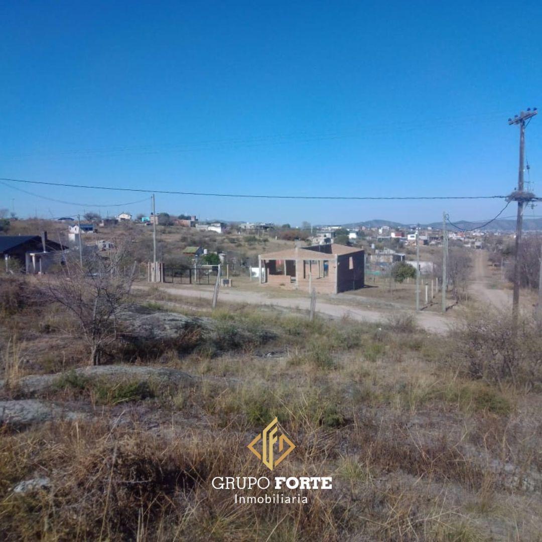 Terreno en Venta - Tanti 1
