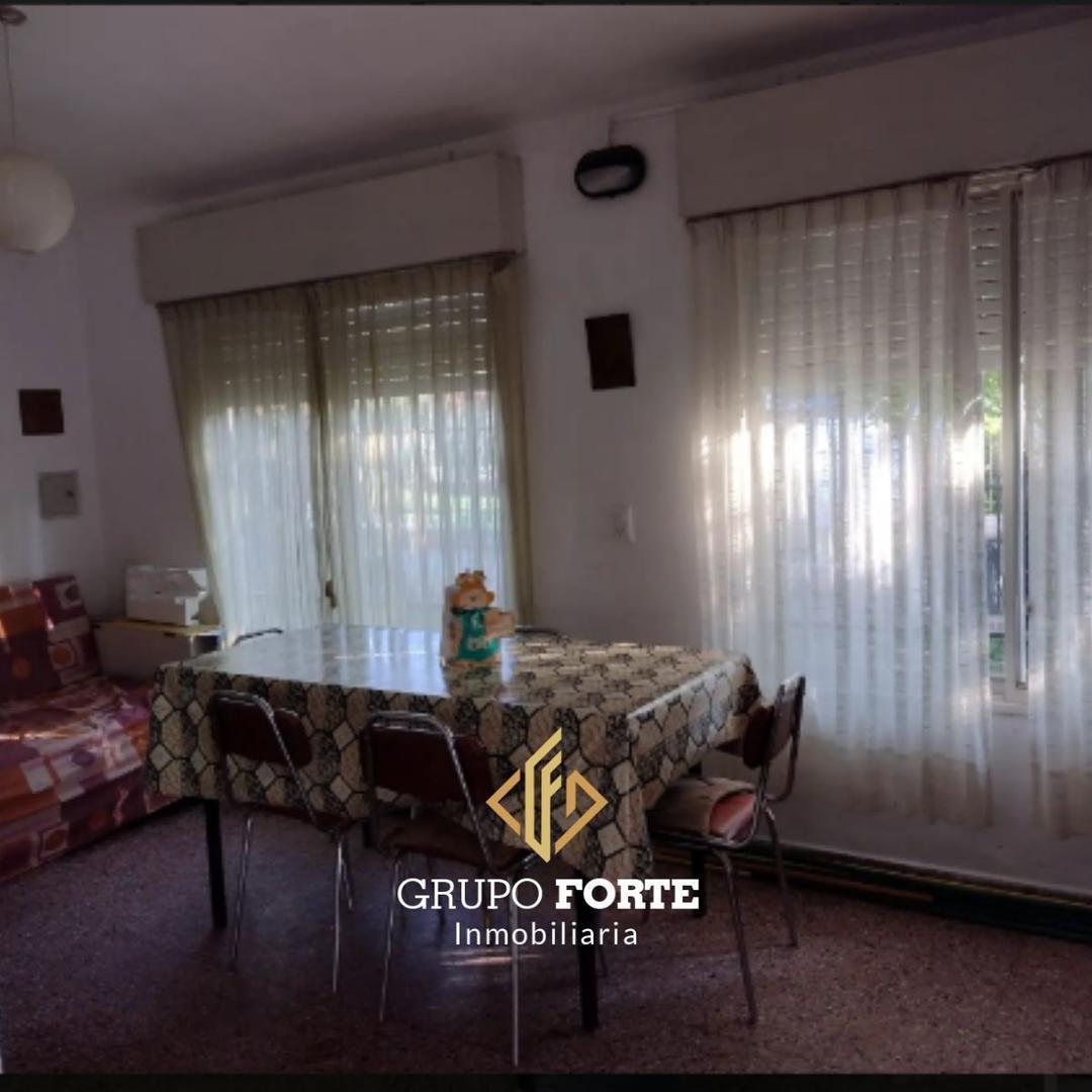 Chalet en Venta en Sol y Rio, Entrono Tranquilo. 1