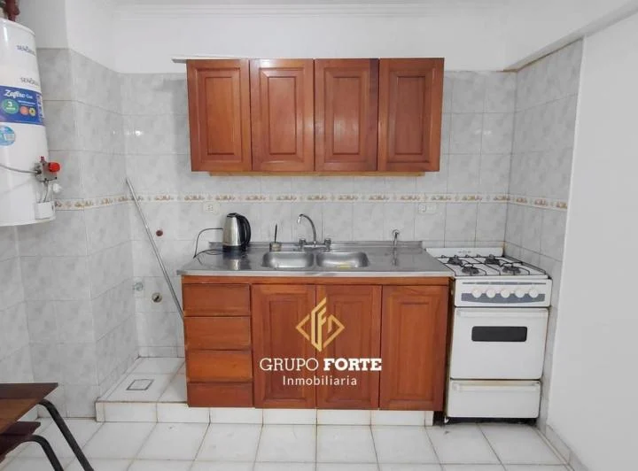 Alquilo departamento 1 dormitorio Alberdi 1
