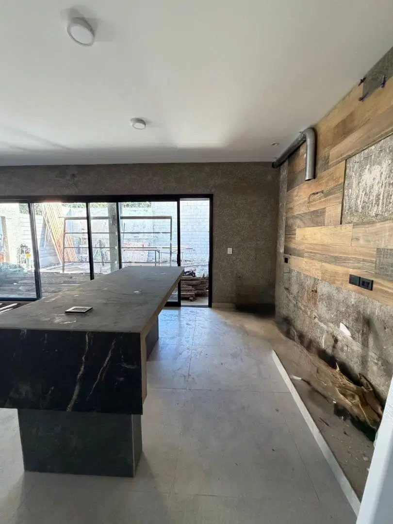 DUPLEX EN HOUSING QUINTAS DE ARGUELLO 3 DORMITORIOS 2