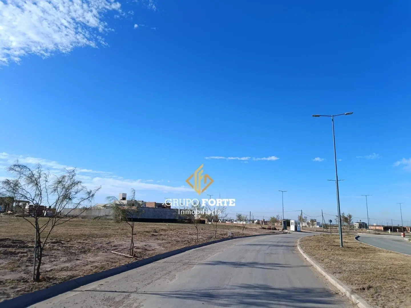 LOTE EN DOCTA AVENIDA 1