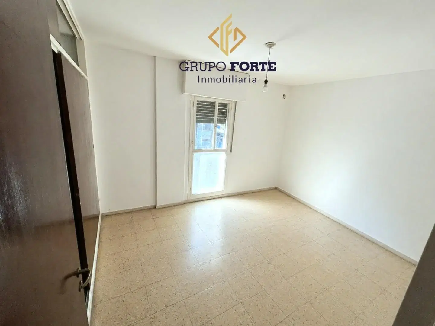 DEPARTAMENTO EN VENTA DE 2 DORM CON PATIO 3