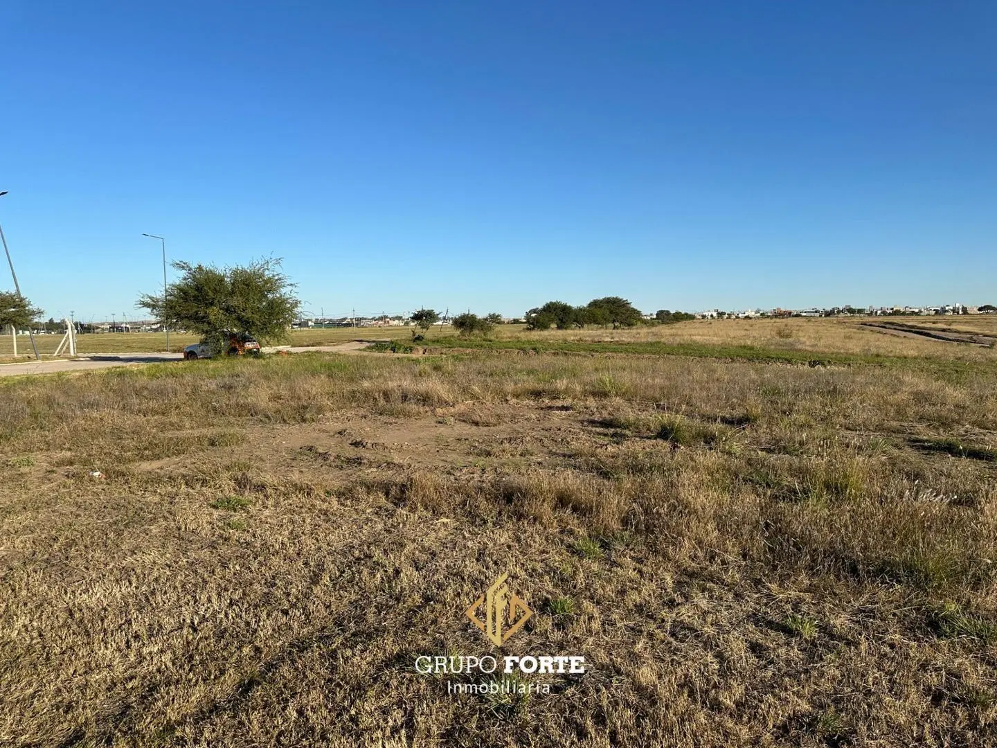LOTE EN LAS TIPAS, MANANTIALES 3
