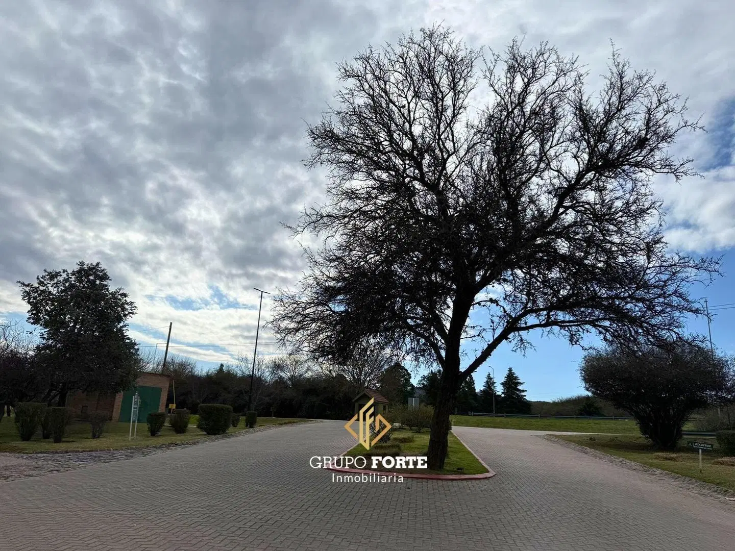 Terreno en venta- Causana 8