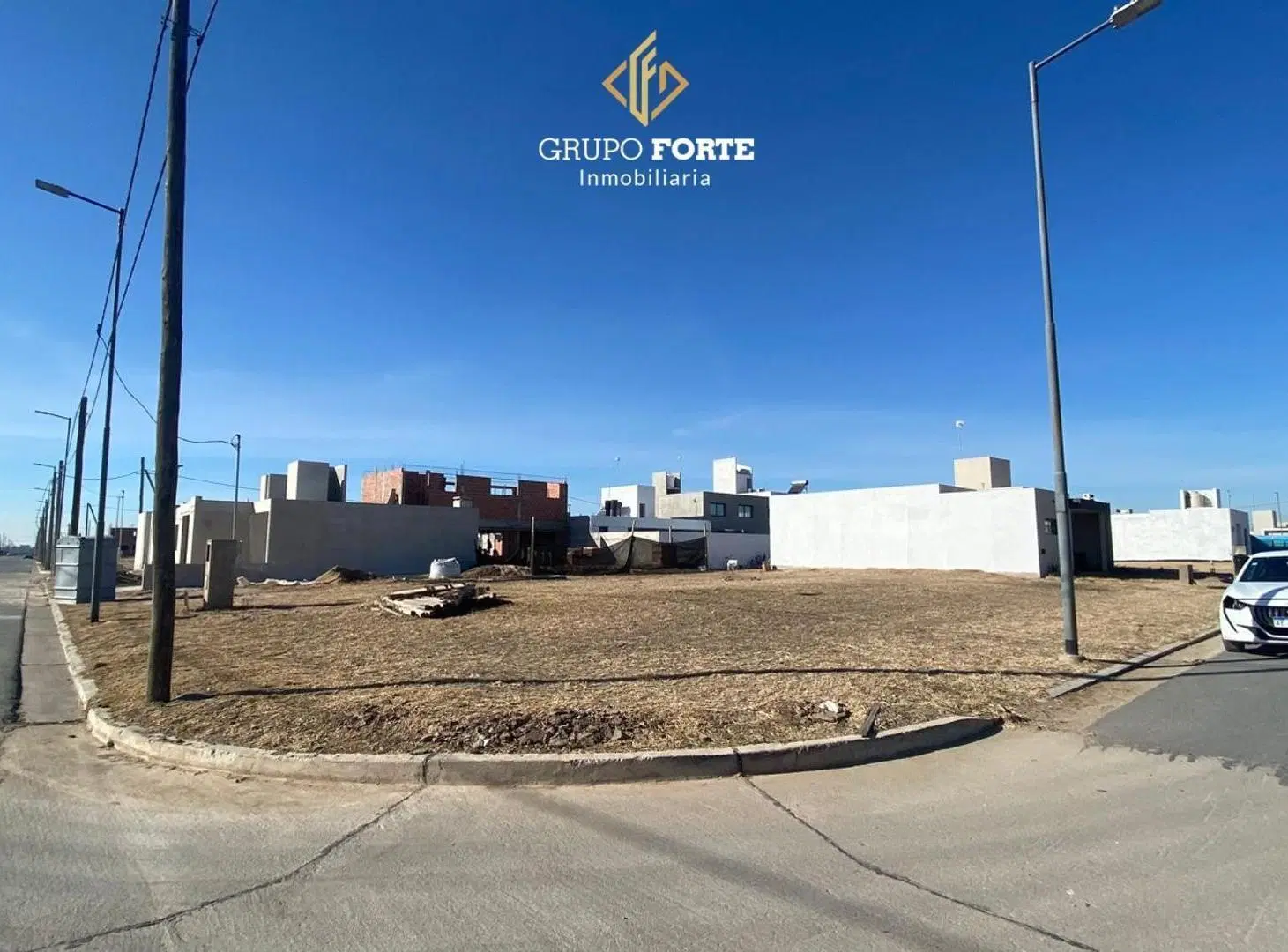 LOTE EN QUEBRADAS DE MANANTIALES - APTO DUPLEX !!! 4