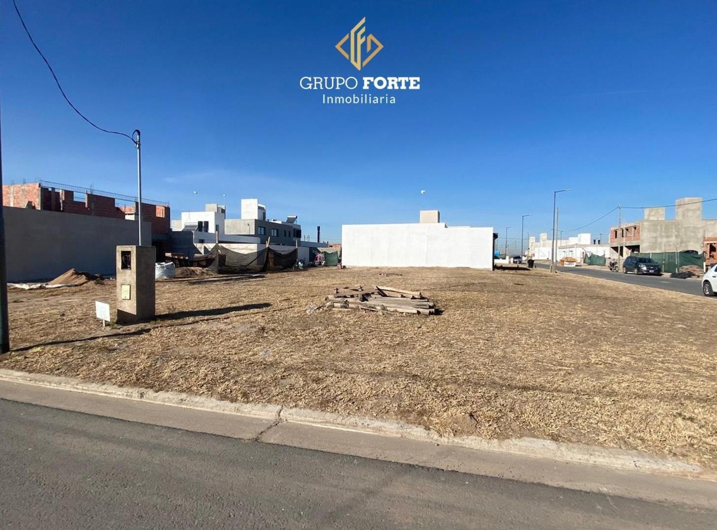 LOTE EN QUEBRADAS DE MANANTIALES - APTO DUPLEX !!!