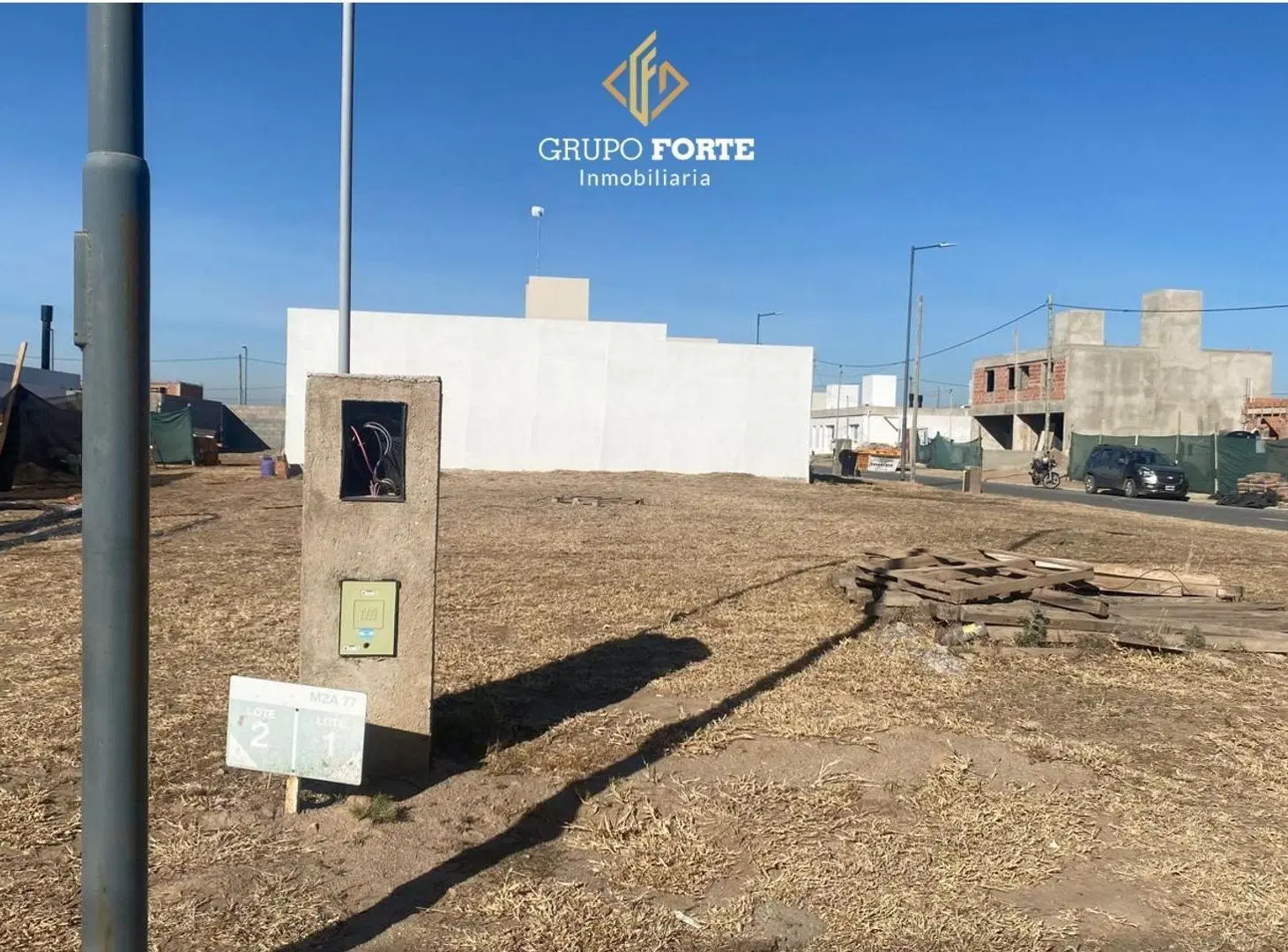 LOTE EN QUEBRADAS DE MANANTIALES - APTO DUPLEX !!! 2