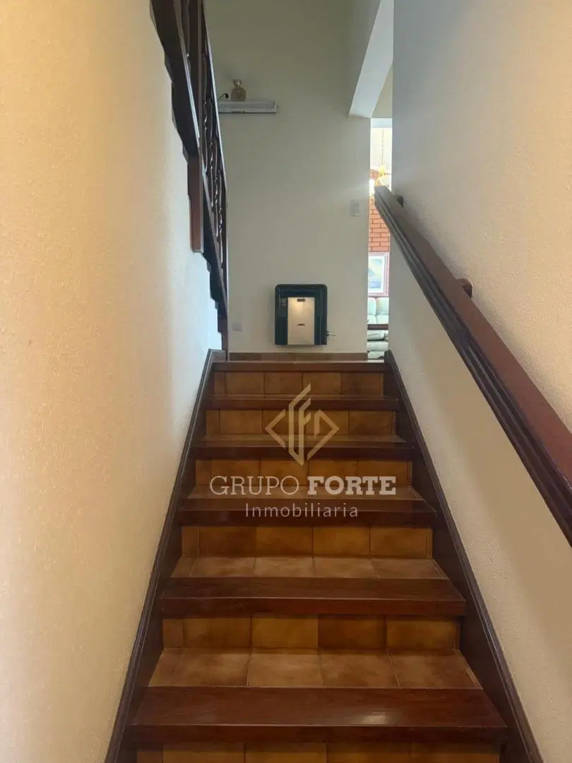 Casa en venta 5 dormitorios - B° Alto Verde con escritura 4