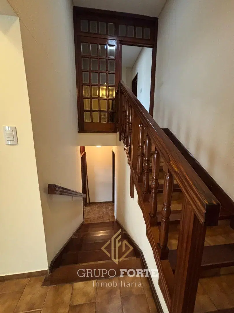 Casa en venta 5 dormitorios - B° Alto Verde con escritura 1