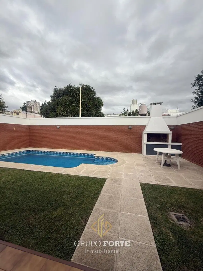 Casa en venta 5 dormitorios - B° Alto Verde con escritura 5
