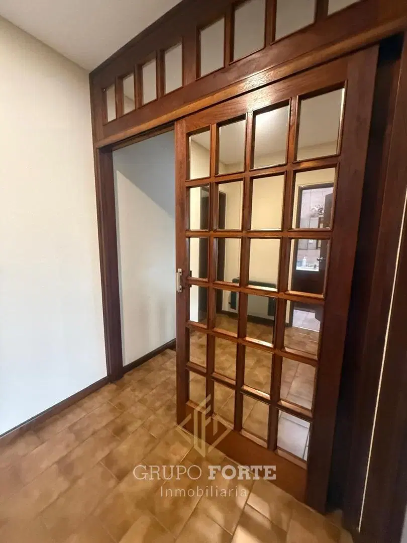 Casa en venta 5 dormitorios - B° Alto Verde con escritura 2
