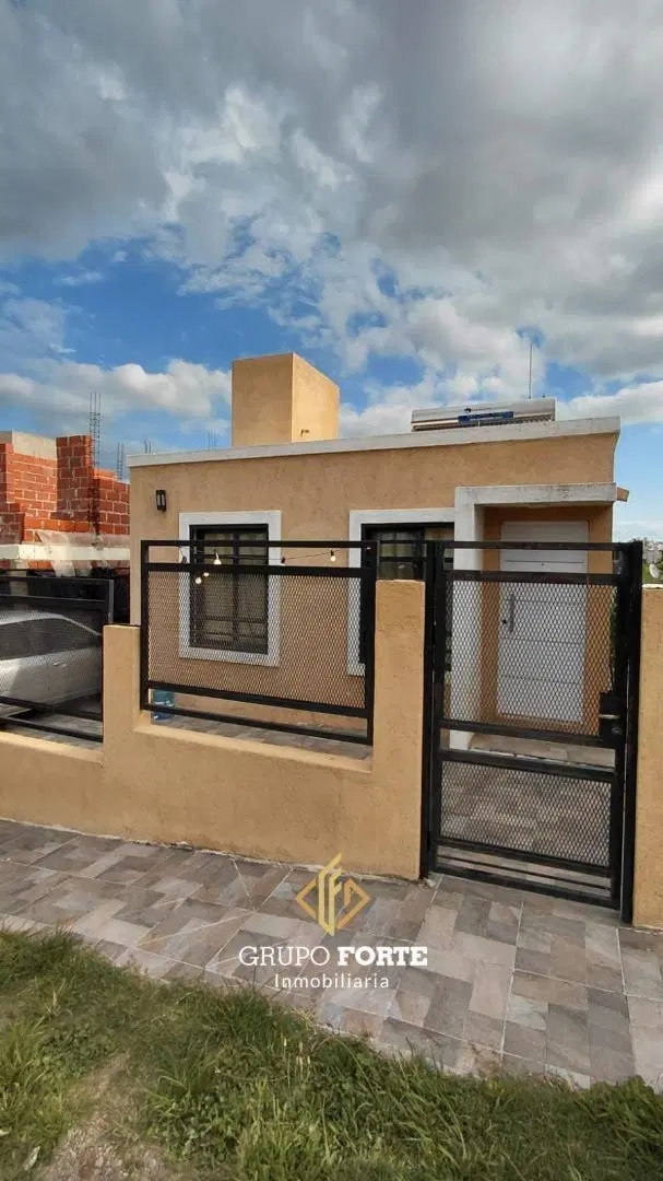 Casa venta Villa San Nicolas 3 dorm- Malagueño 4