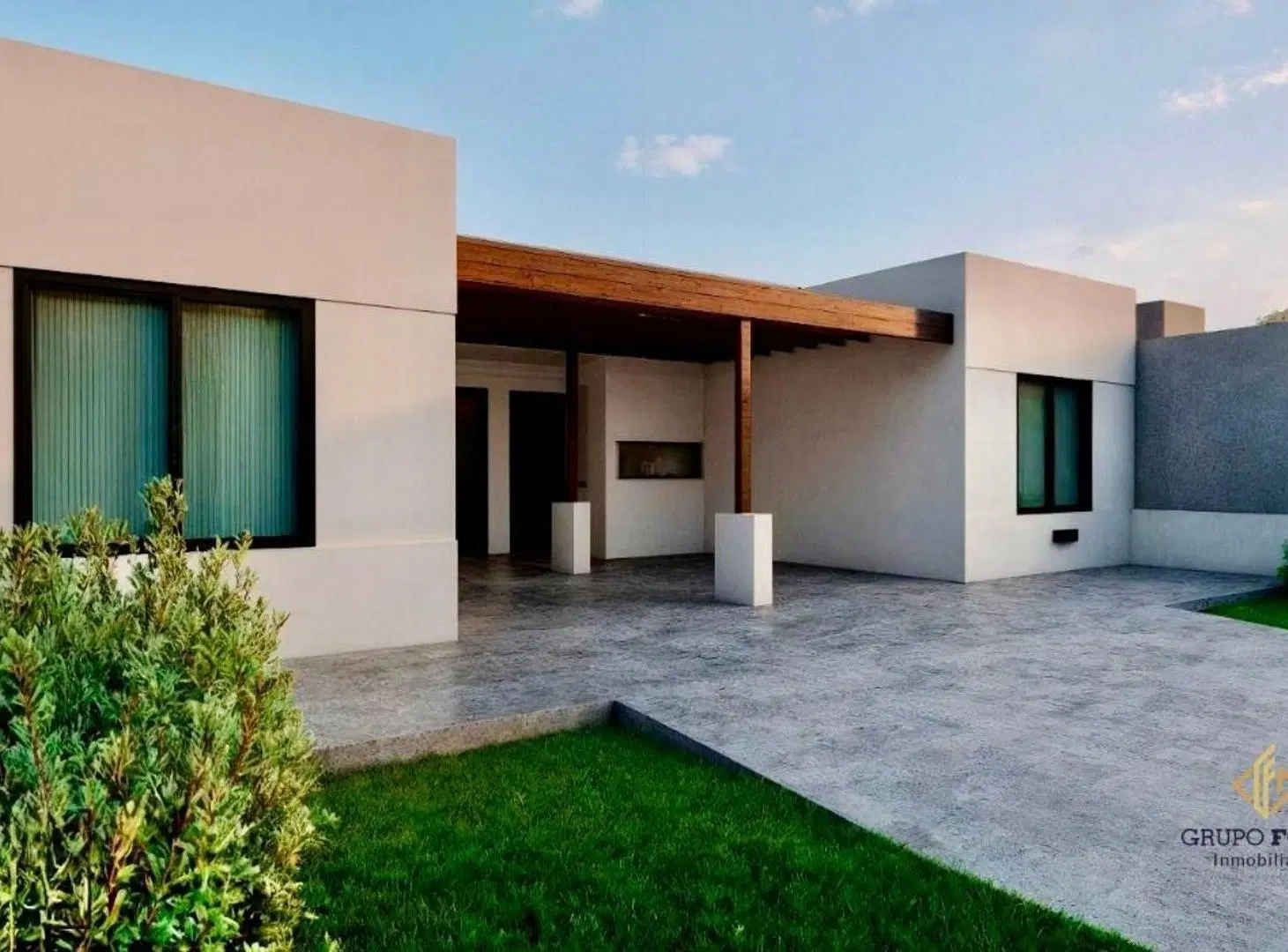 DUPLEX EN VENTA EN BARRIO NORTE 1, FINANCIADO 5