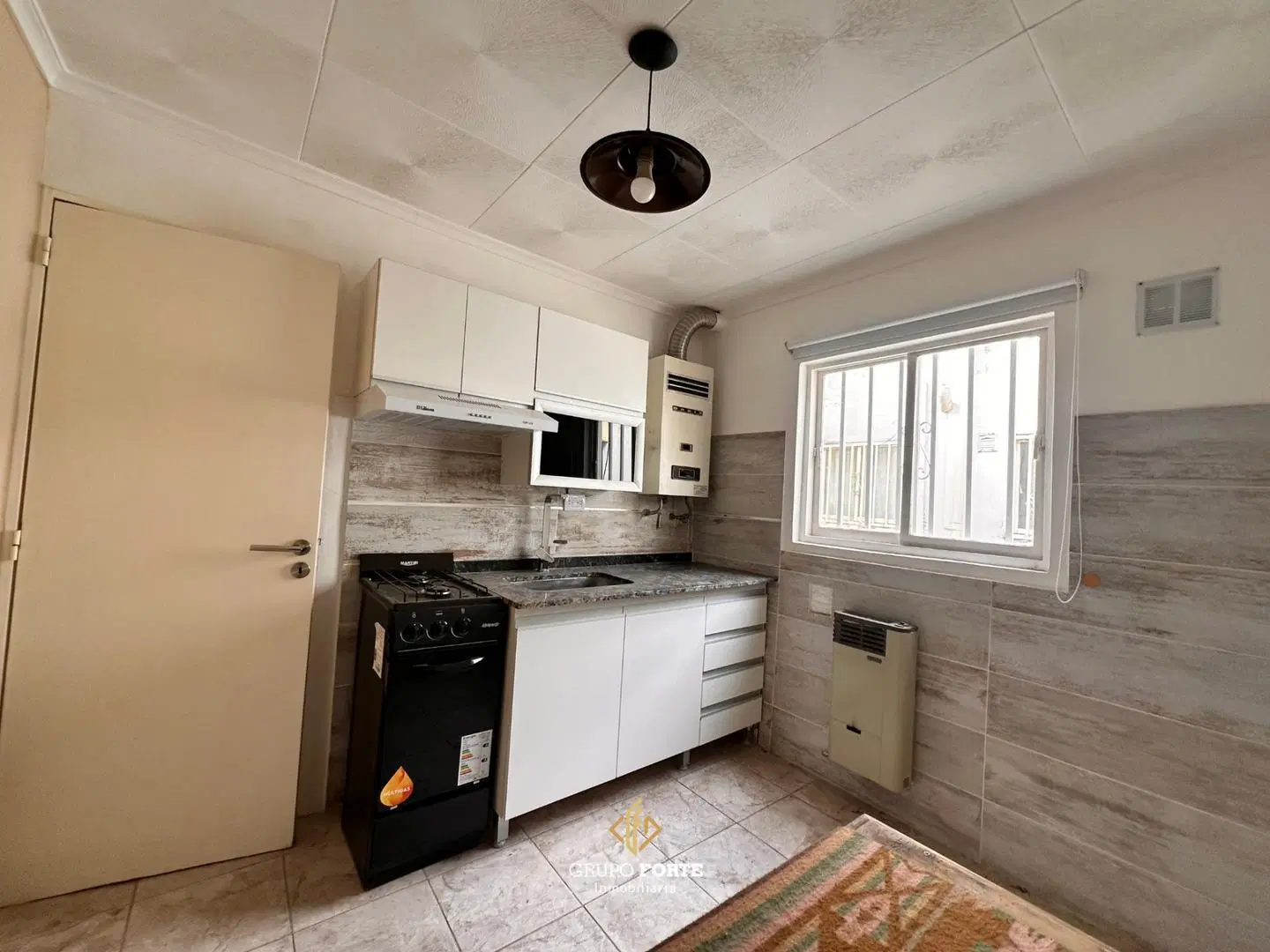 Departamento en VENTA en Alberdi 4