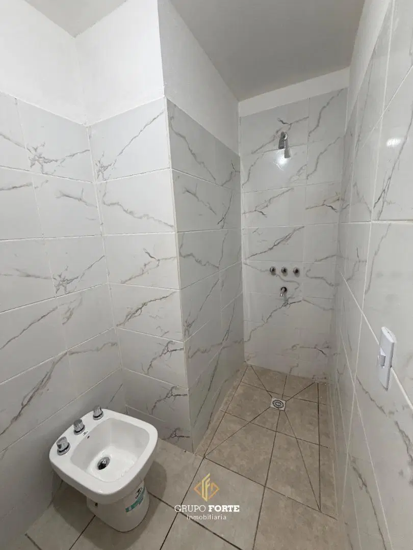 OPORTUNIDAD! CASA EN VENTA EN LA CALERA 5