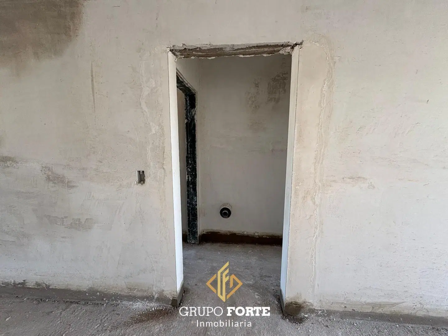 DUPLEX EN VENTA BARRIO ARGÜELLO 5