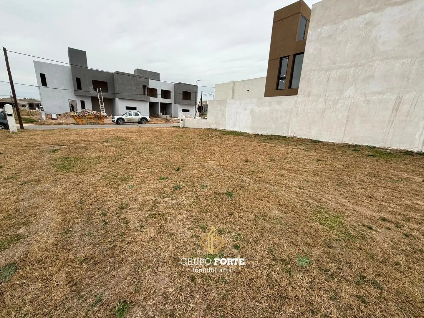 TERRENO EN VENTA DOCTA- AVENIDA 2 4