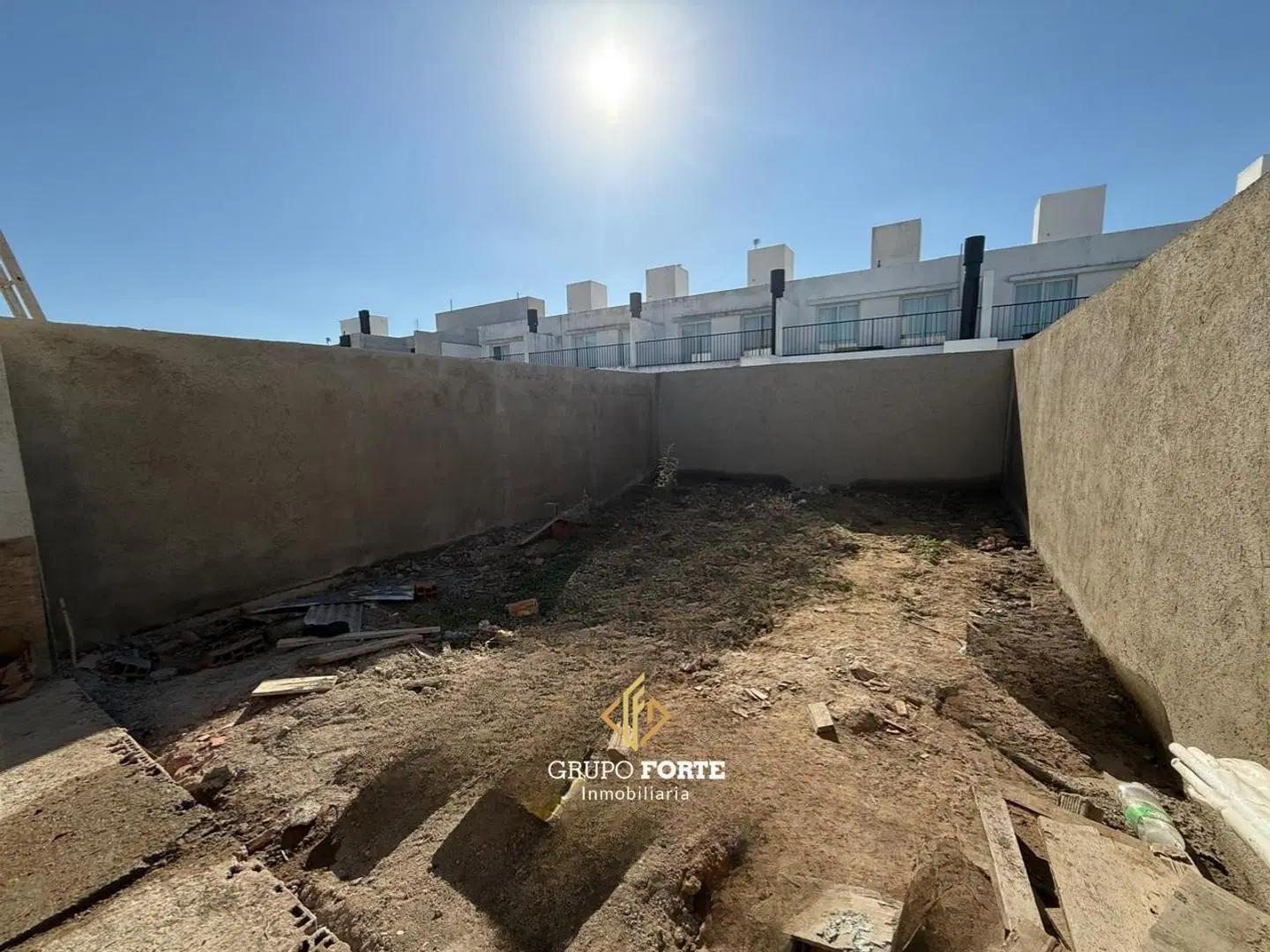 Duplex en venta- Docta 3 dormitorios en pozo 4