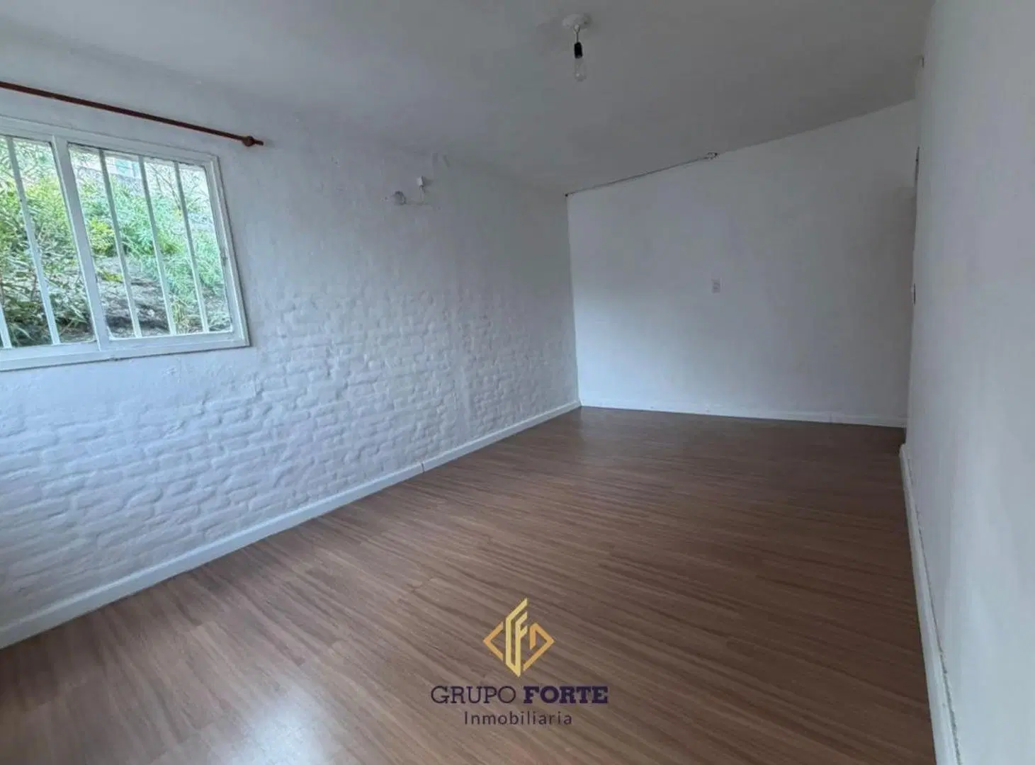 CASA EN VENTA EN VILLA DEL LAGO, A METROS DE RUTA 38 2