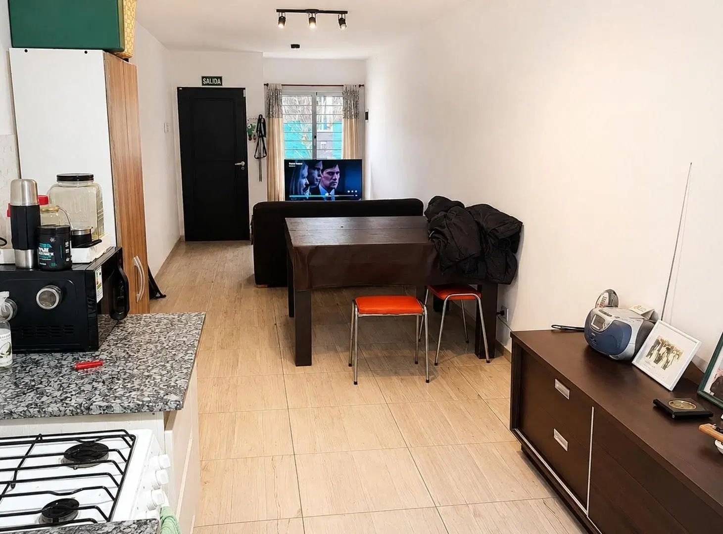 DUPLEX EN VENTA EN BARRIO NORTE CON QUINCHO Y ASADOR 1