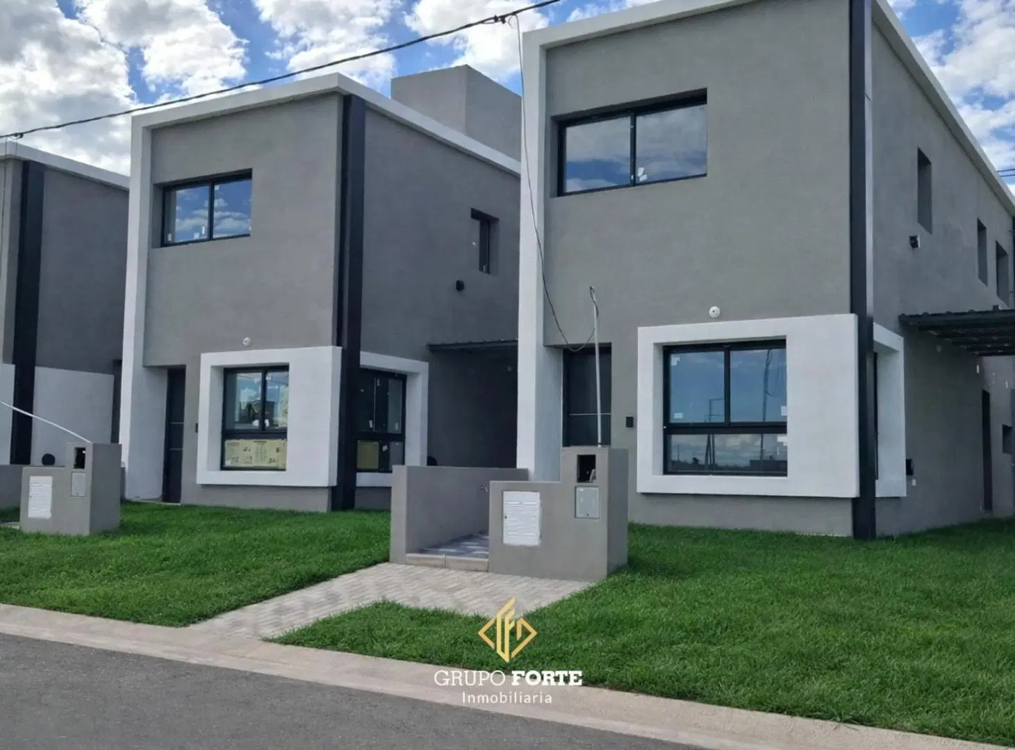 DÚPLEX EN VENTA 2 DORM EN DOCTA AVENIDA 1