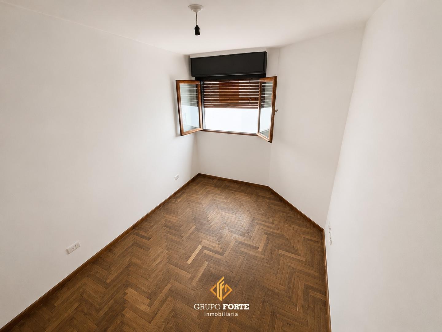 Foto de Departamento en venta 2 Dormitorios Alberdi, imagen 5